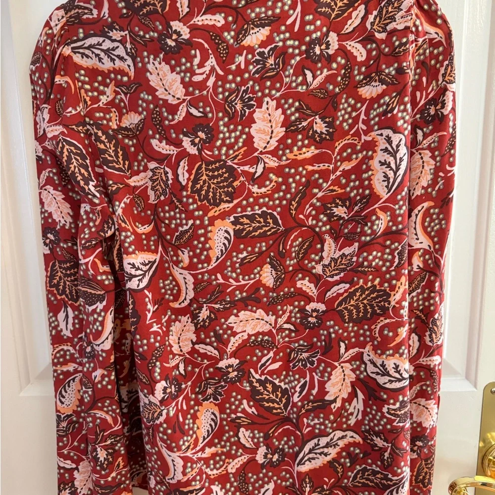 Jessica Simpson NWT Medium Long sleeve shirt.Has bell sleeves NEW MAKE O… - Picture 8 of 10
